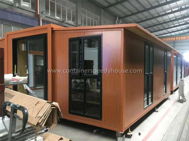 20ft expandable container house with colorful wall panel